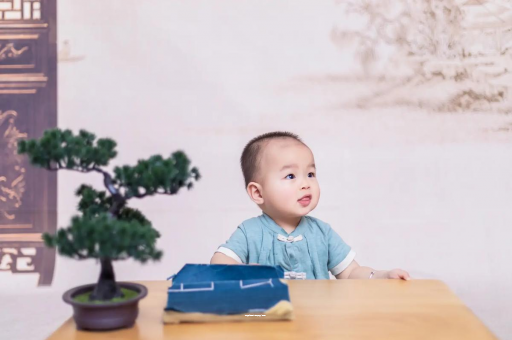 白银怀孕为啥肚子会长毛 白银怀孕为啥肚子会长毛